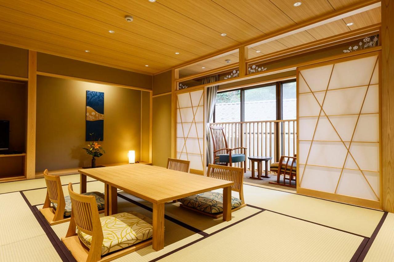 Yuraku Kinosaki Spa & Gardens Toyooka  Exteriör bild