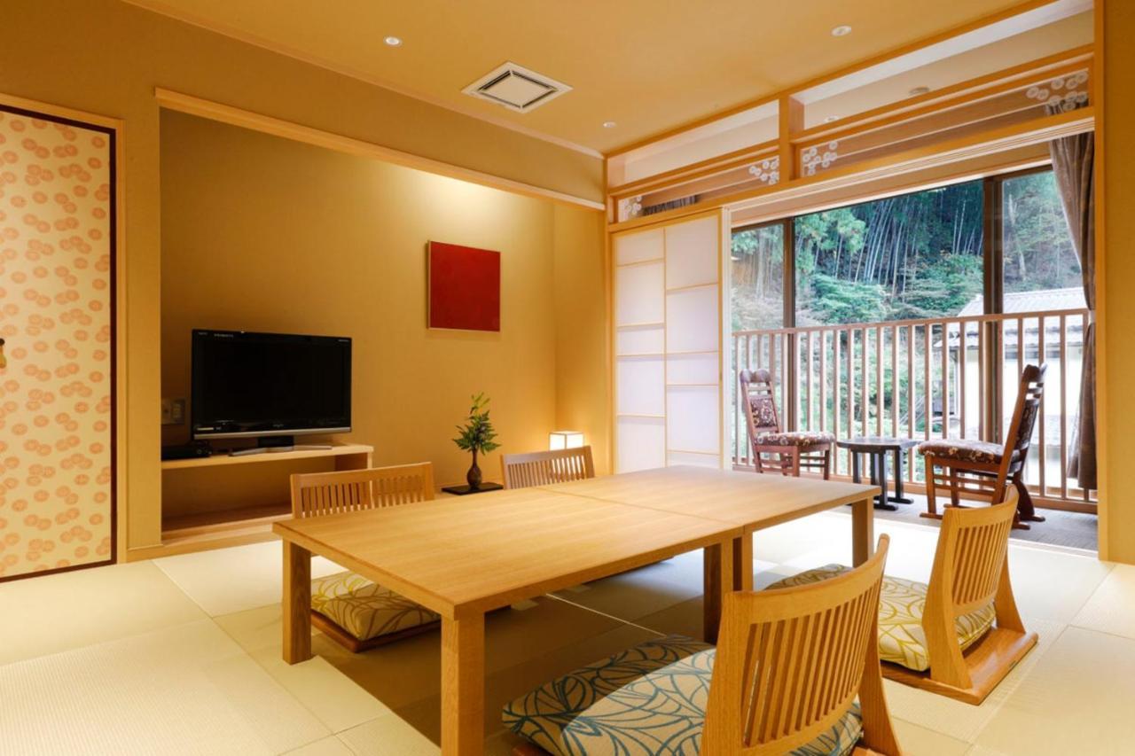 Yuraku Kinosaki Spa & Gardens Toyooka  Exteriör bild