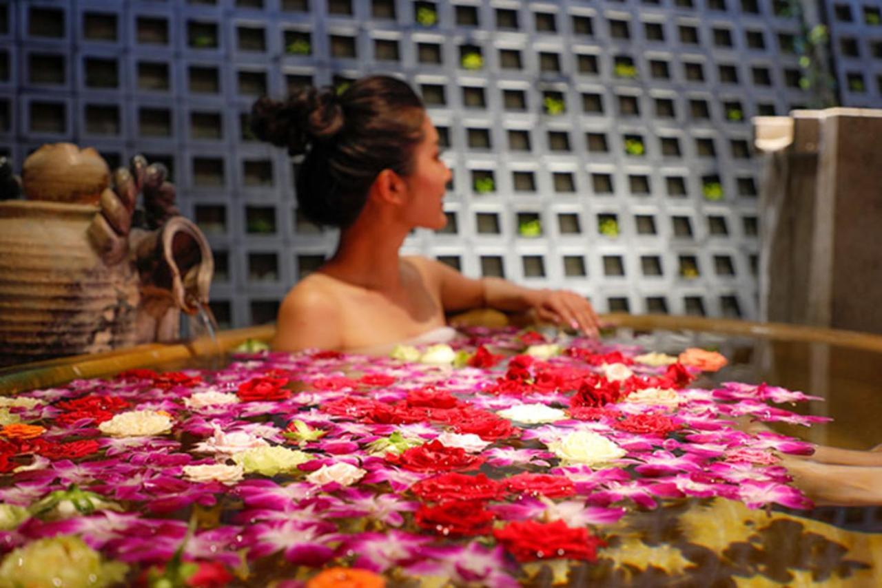 Yuraku Kinosaki Spa & Gardens Toyooka  Exteriör bild