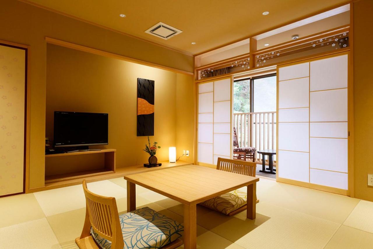 Yuraku Kinosaki Spa & Gardens Toyooka  Exteriör bild